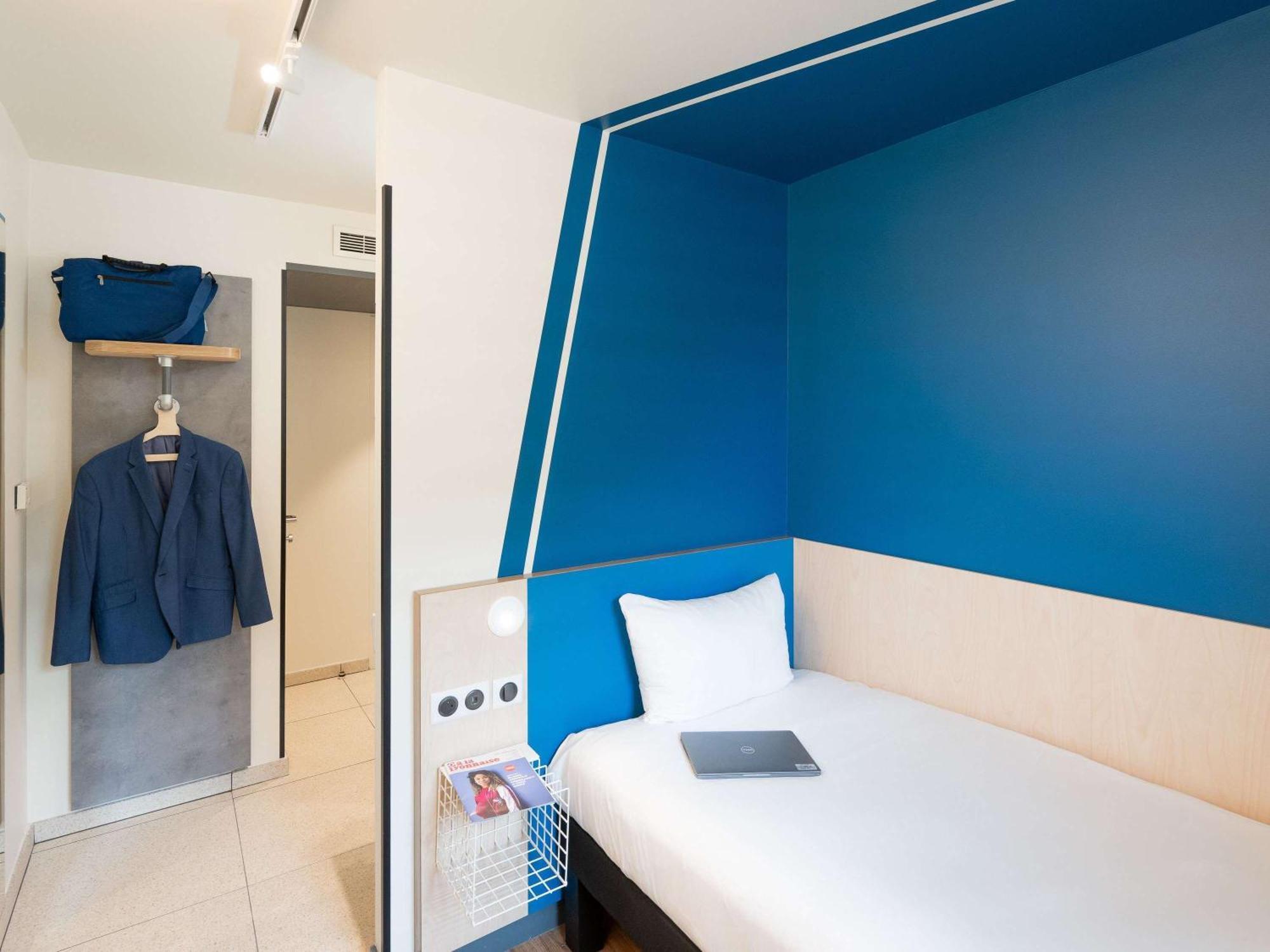Ibis Budget Lyon Centre Confluence Zewnętrze zdjęcie