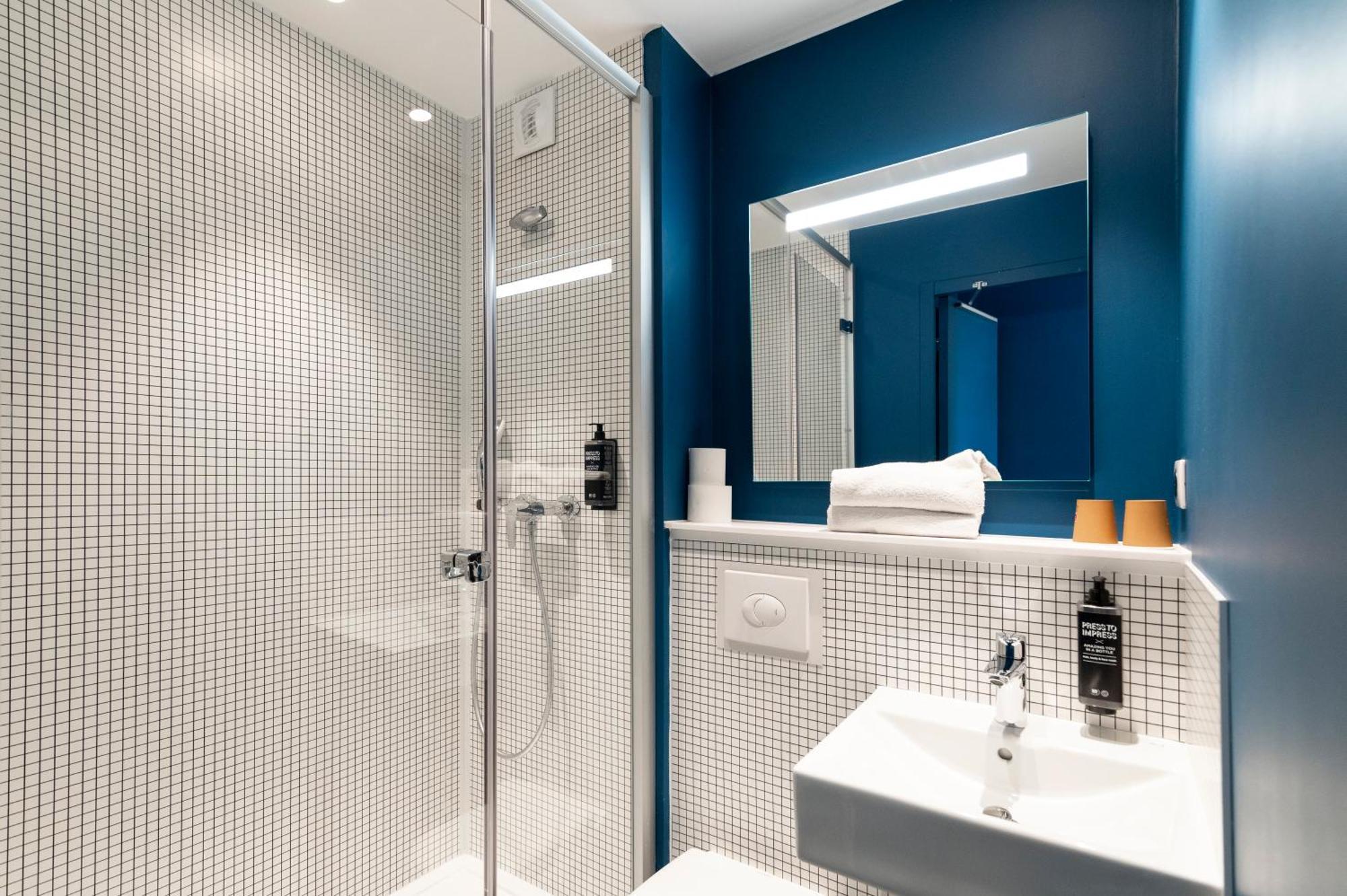 Ibis Budget Lyon Centre Confluence Zewnętrze zdjęcie