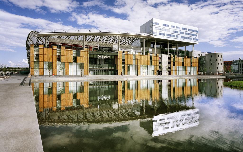 Ibis Budget Lyon Centre Confluence Zewnętrze zdjęcie