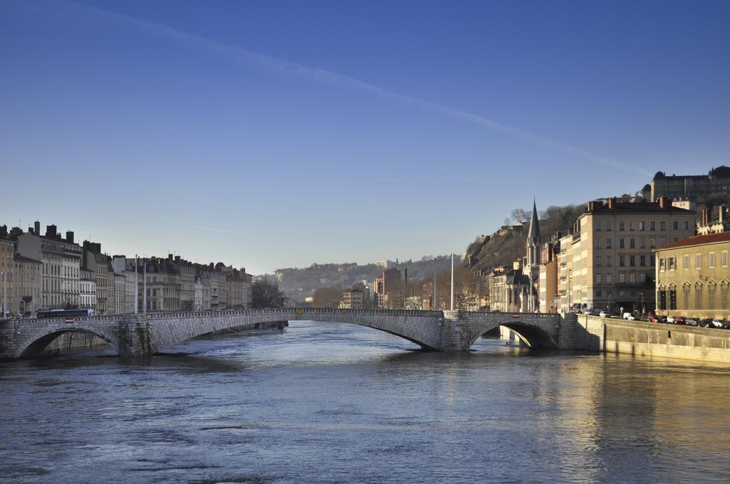 Ibis Budget Lyon Centre Confluence Zewnętrze zdjęcie